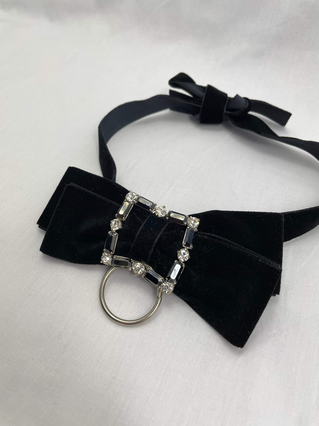 Choker + Brosch Stor Svart Sammet
