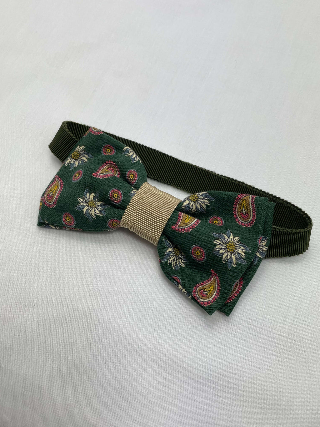 Flugor Grön Paisley Blommor