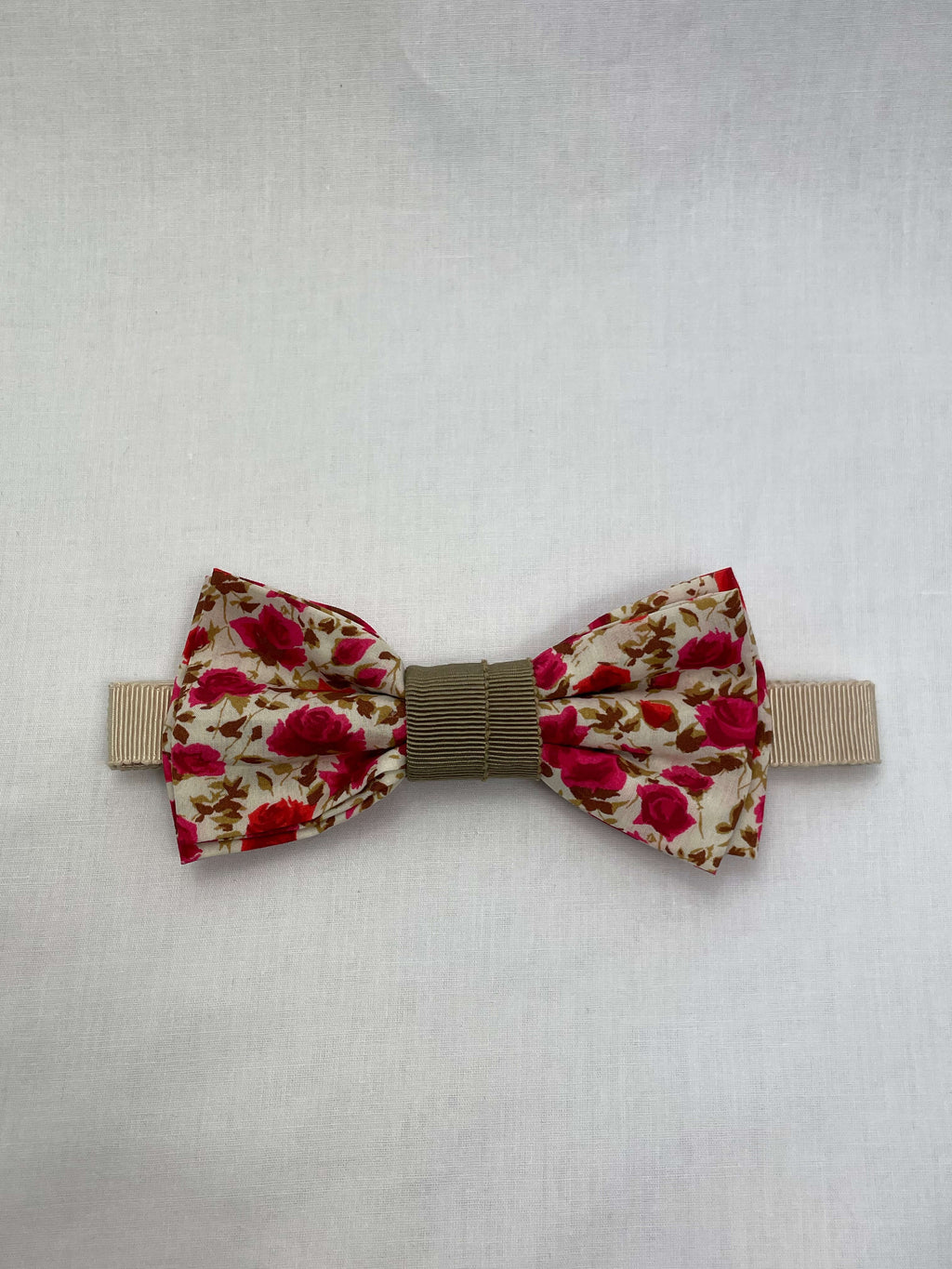 Flugor OffWhite Röd Blommig