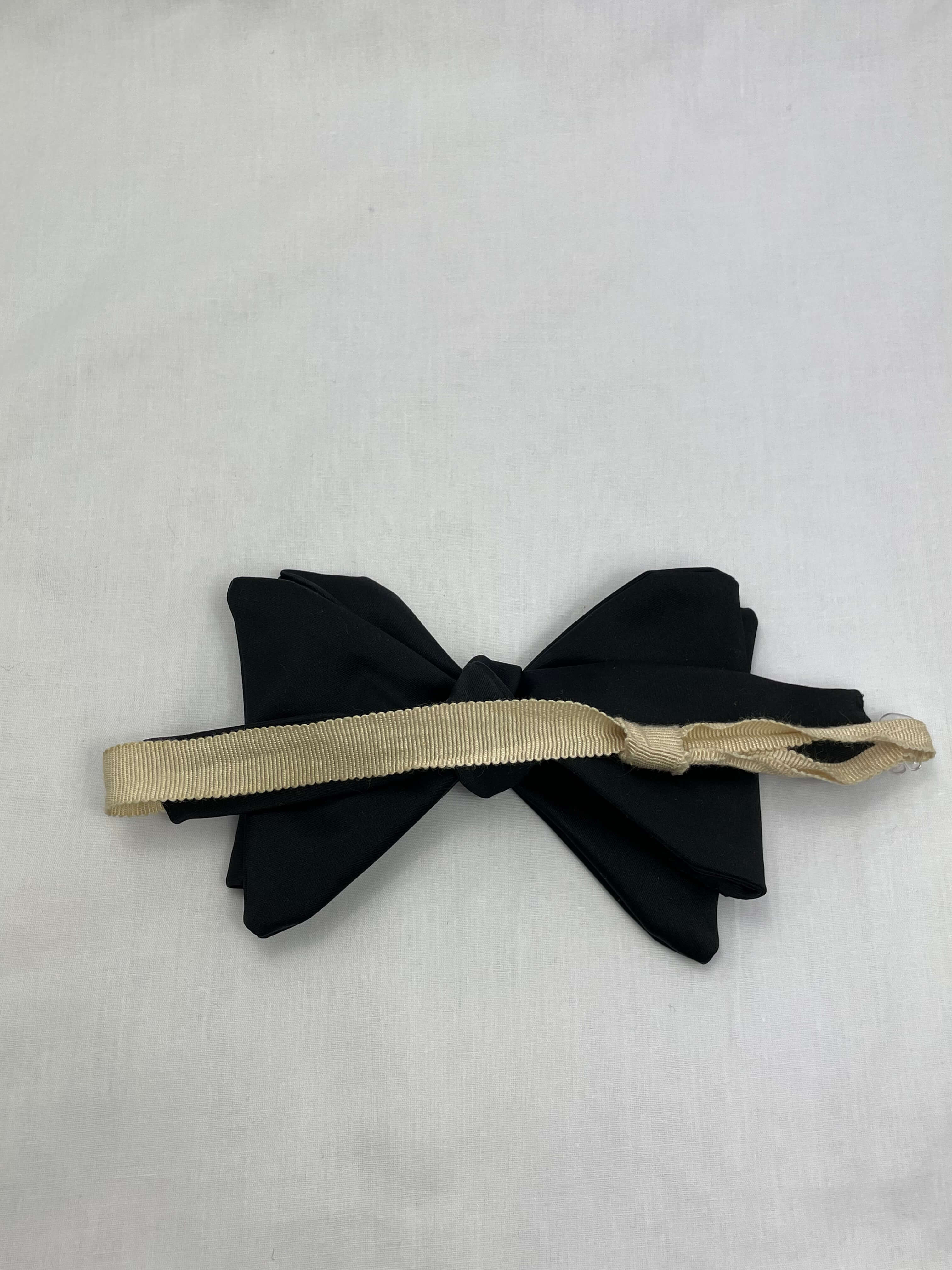 Flugor Svarta Stor Satin