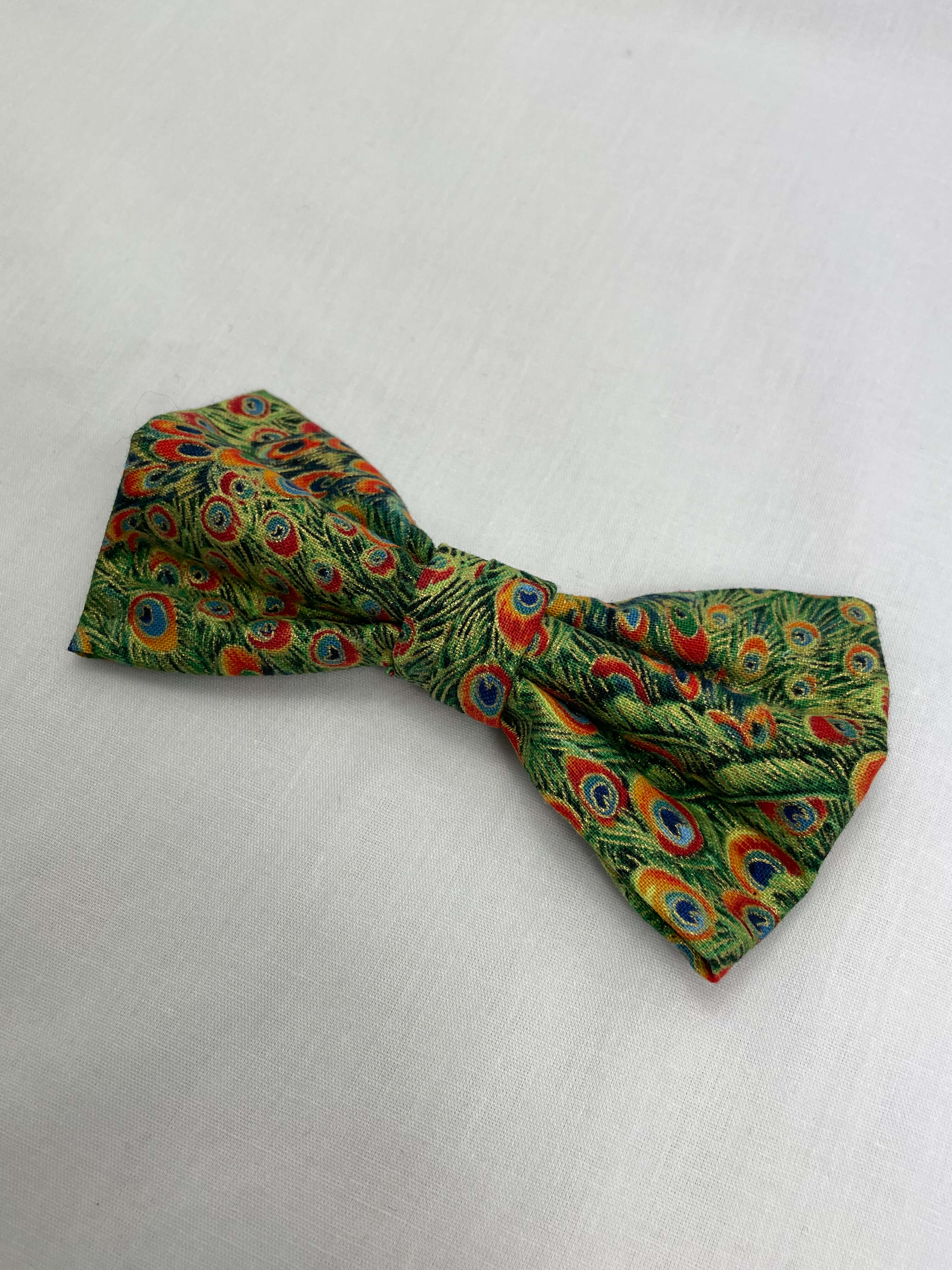 Hundfluga Grön Påfågel