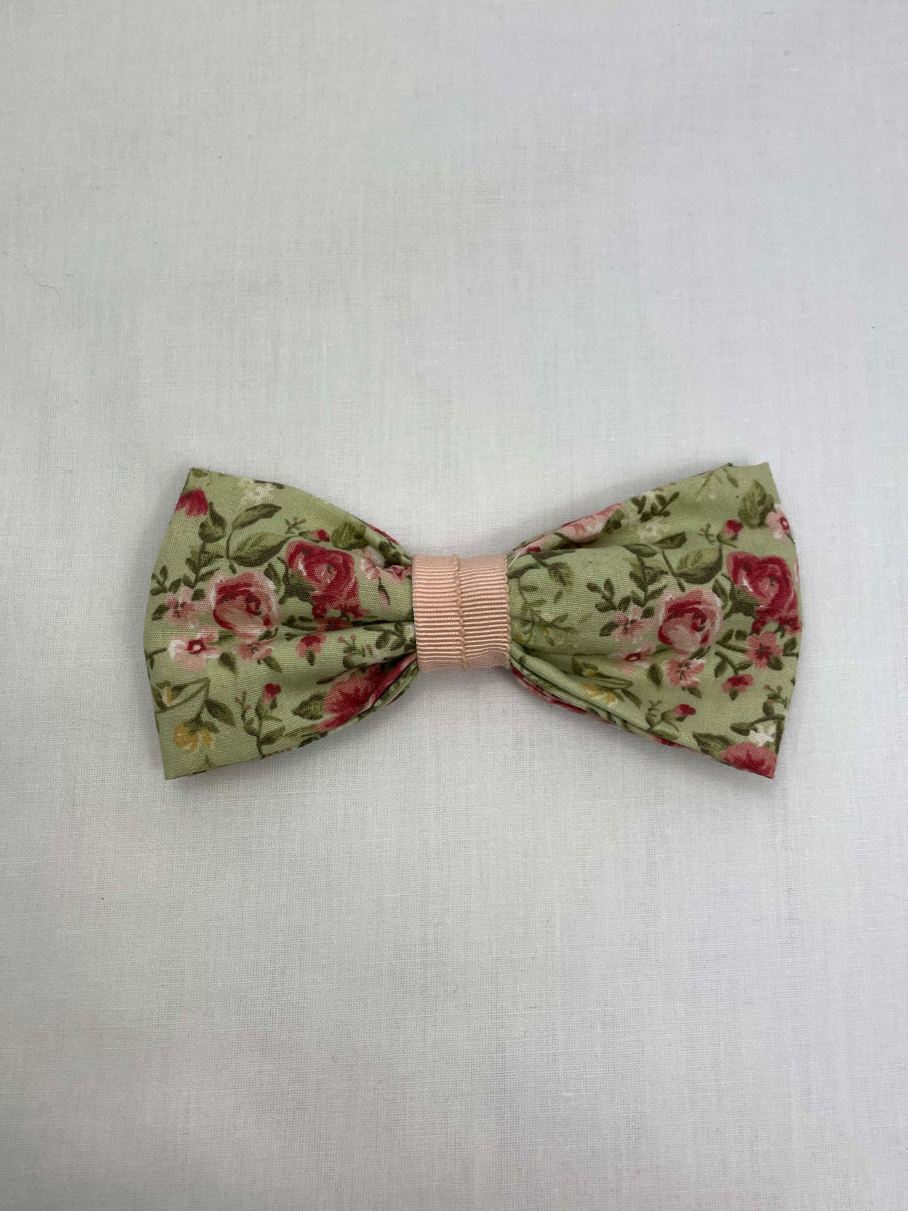 Hundfluga Ljusgrön Blommig