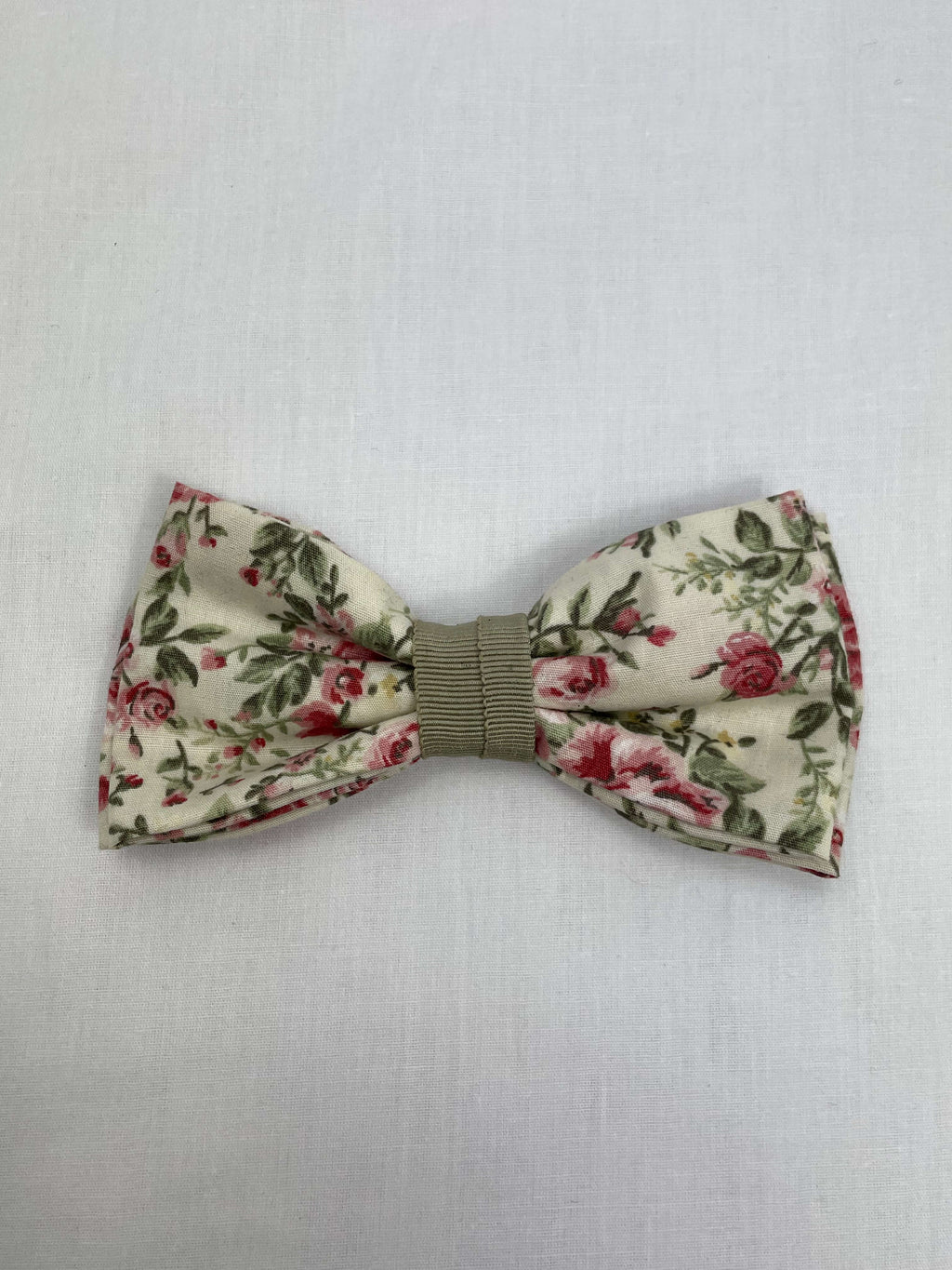 Hundfluga Vit Ljusrosa Blommig