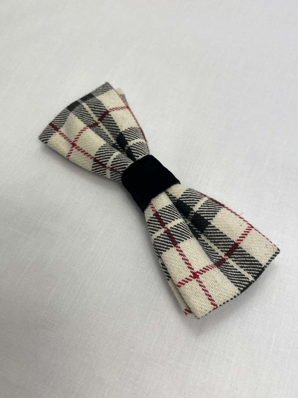Hundfluga Vit Tartan