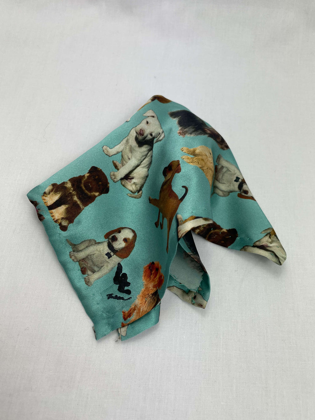 Näsduk Hundmönster