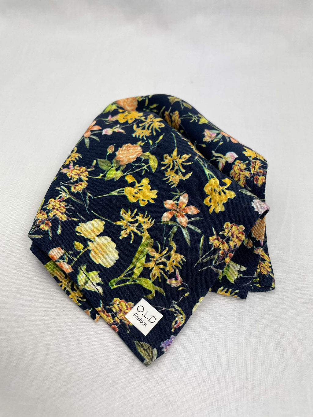 Näsduk Marinblå Blommig