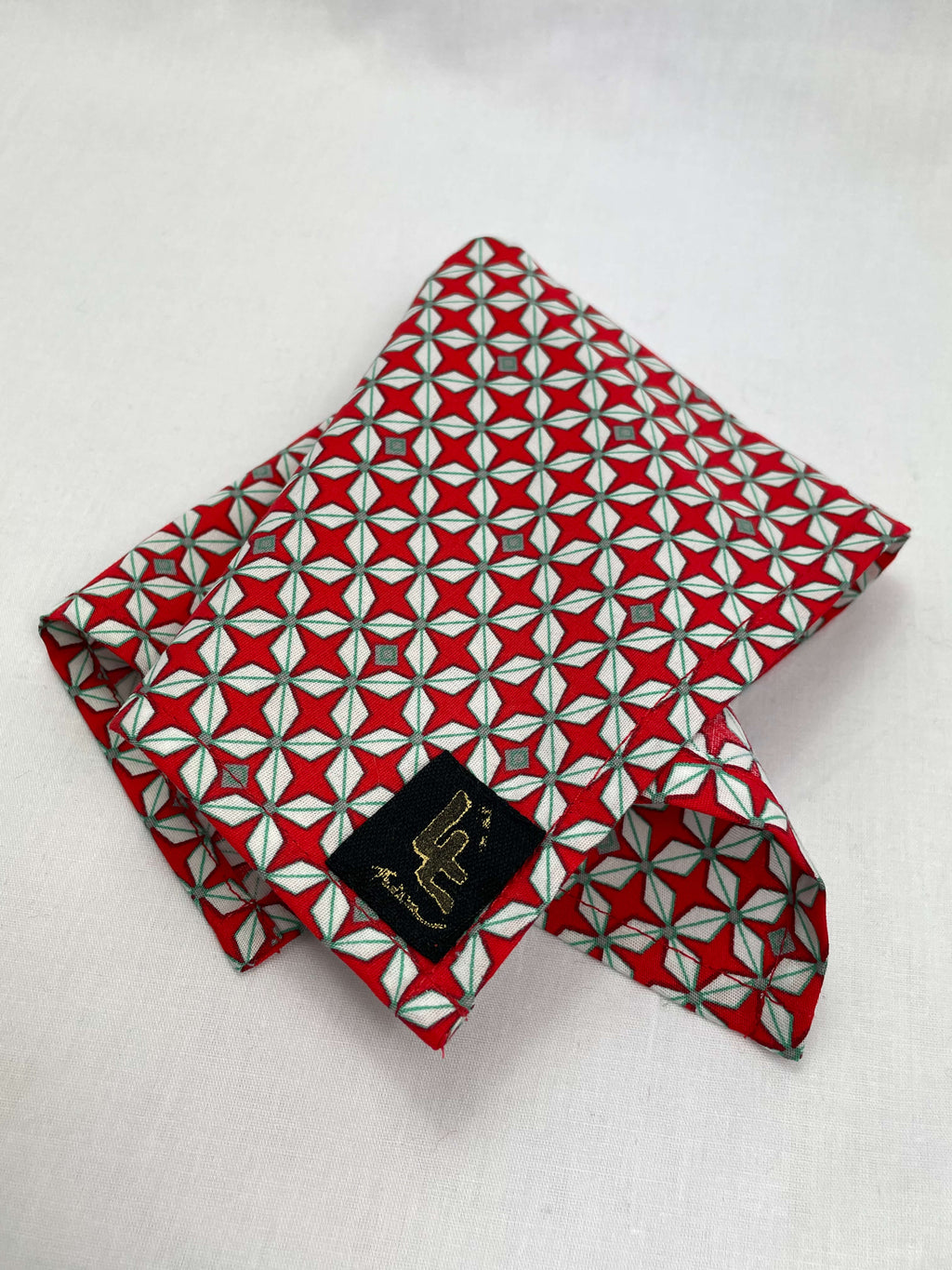 Näsduk RödVit Mönster