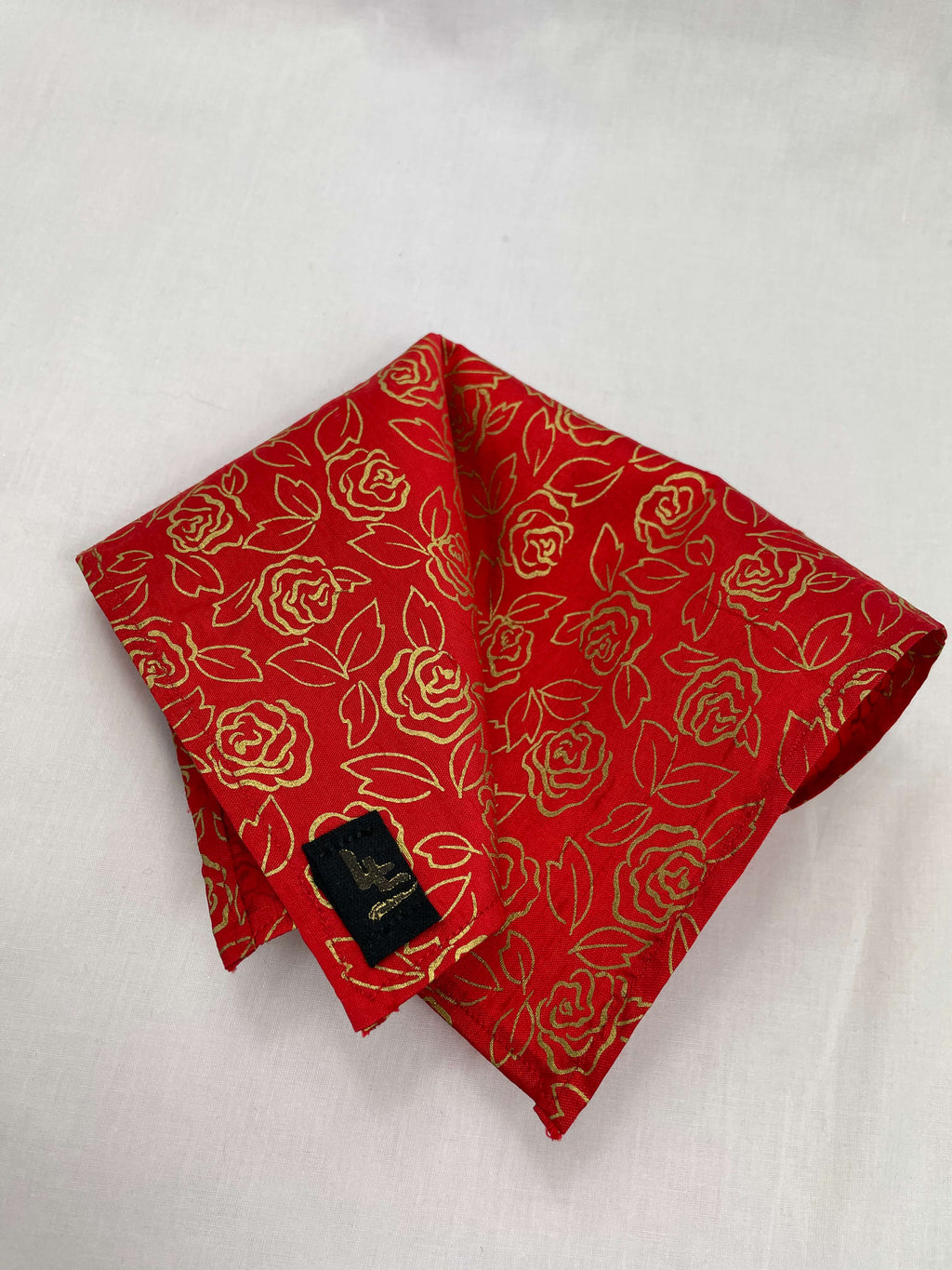 Näsduk Röd Thaisiden