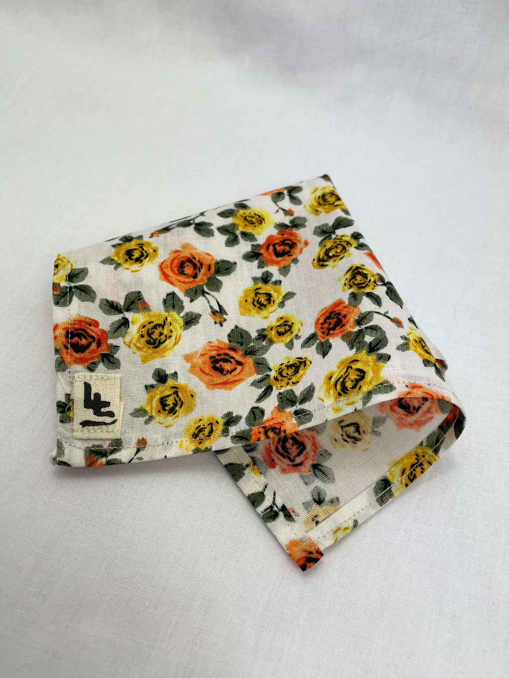 Näsduk Vit Gul Orange Blommor