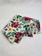 Näsduk Vit Stora Blommor