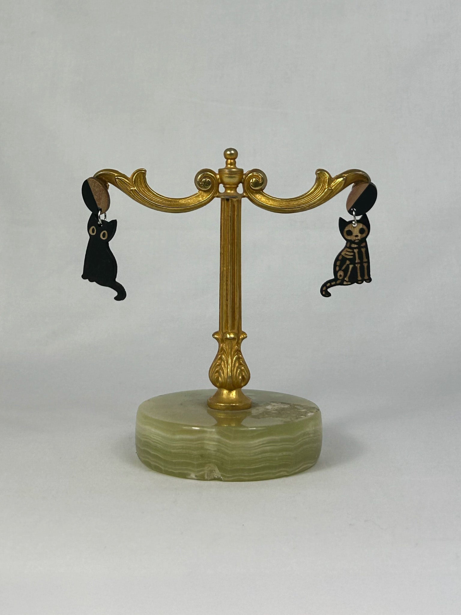 Örhängen Svart Död Katt