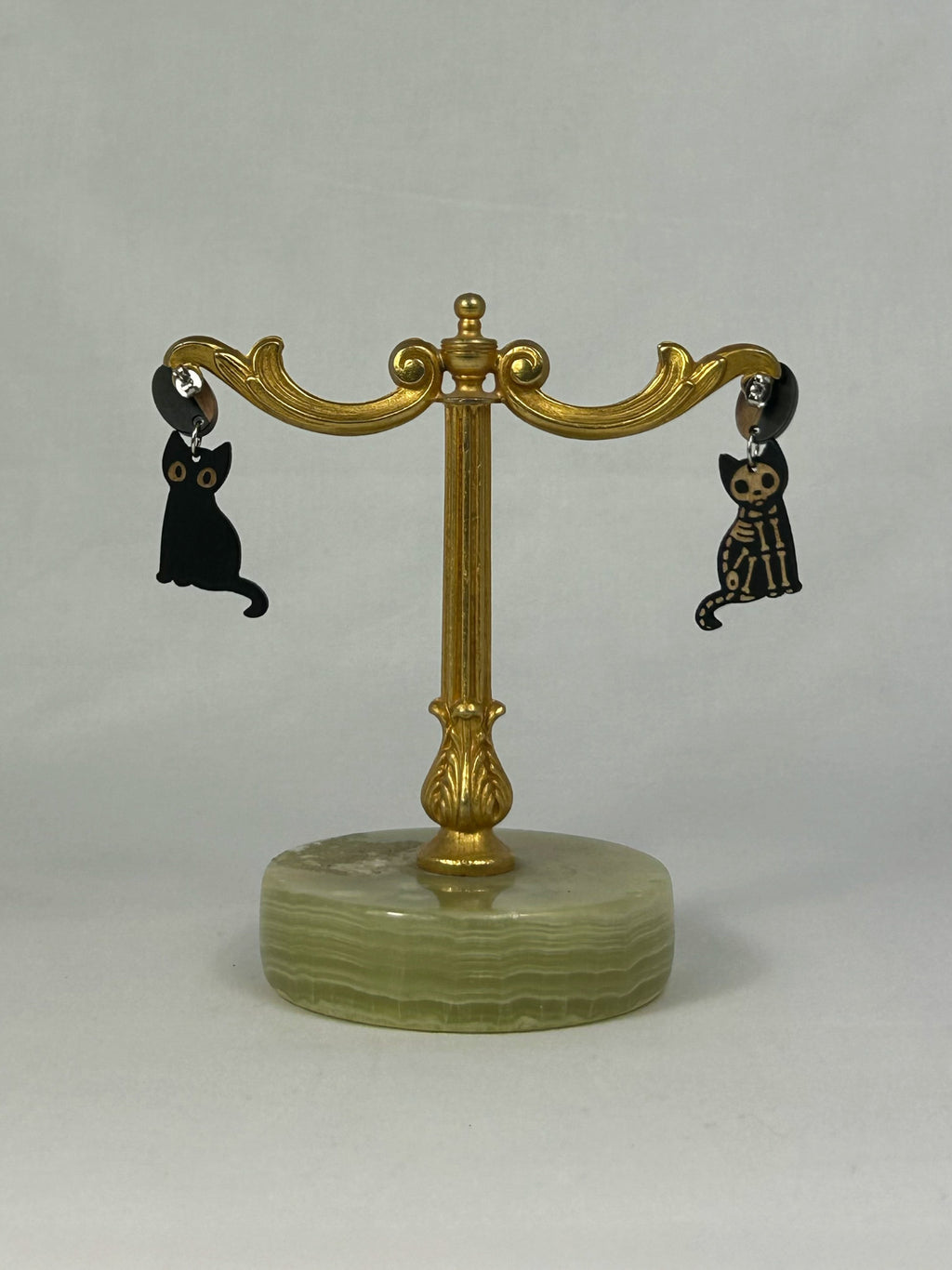 Örhängen Svart Död Katt